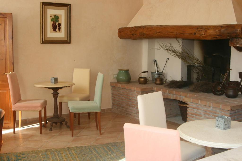 Fattoria Nuova Pievanella Monte Antico Luaran gambar
